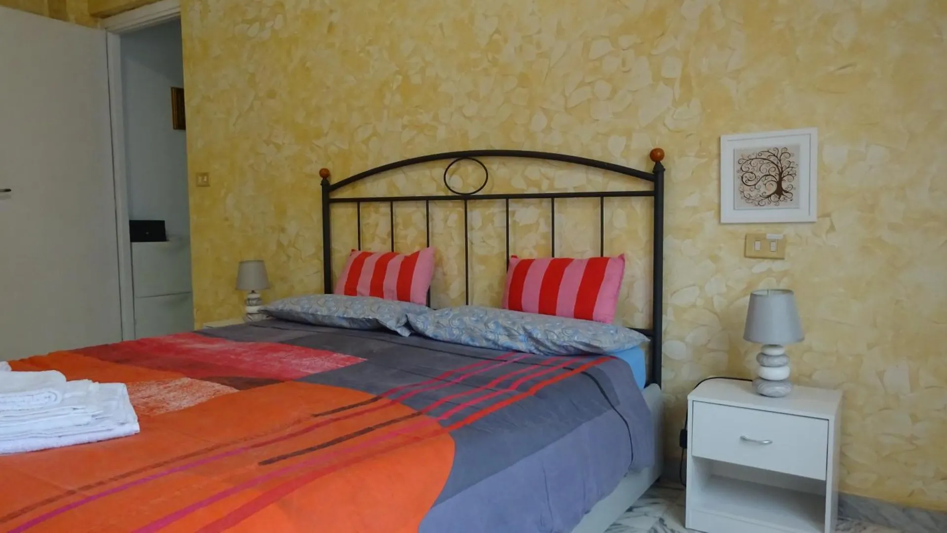 By Cinzia Apartment Rome 0*,