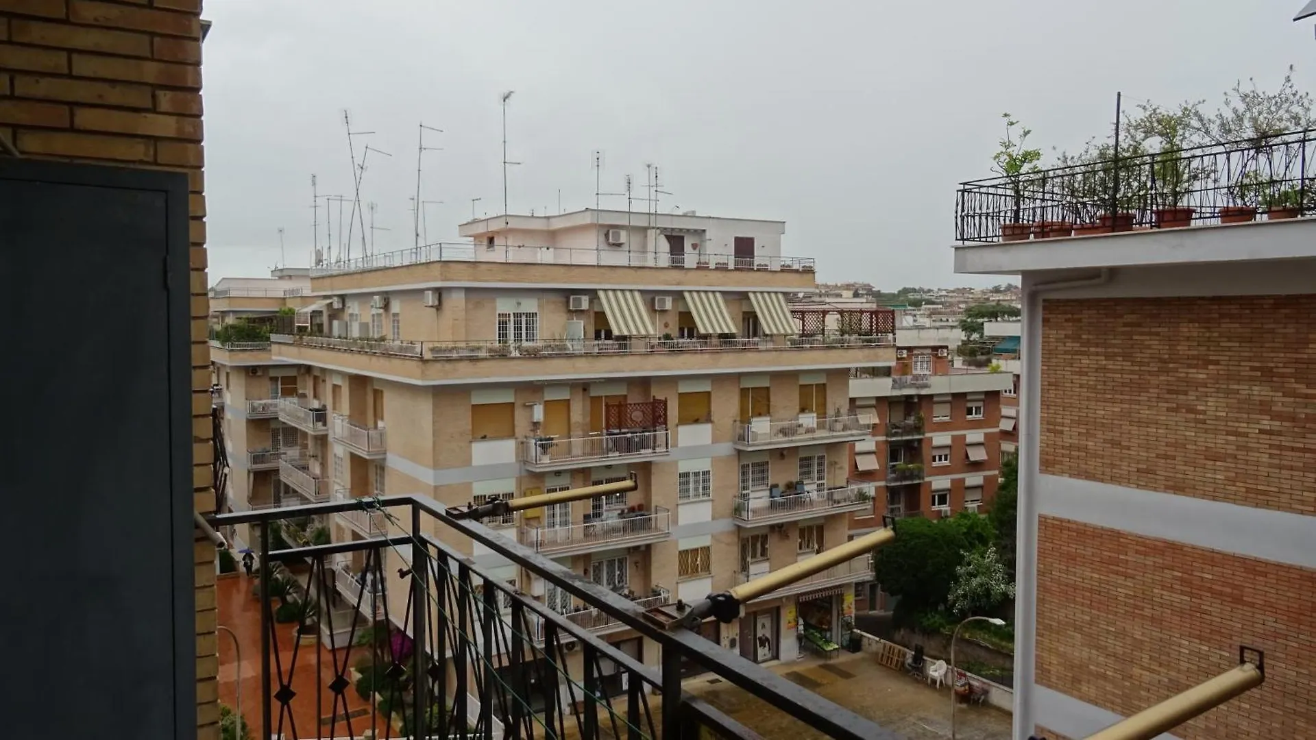 By Cinzia Apartment Rome